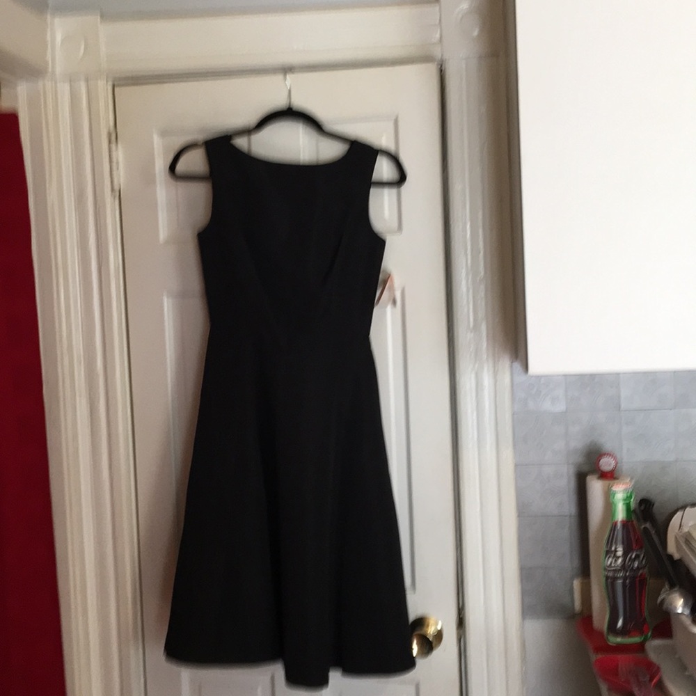 Stunning black satin dress by Isaac Mizrahi sz 2